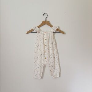 5 for $25 ✨ H&M Cream Floral Baby Outfit